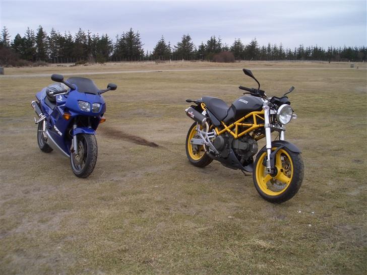 Honda vfr 750 F billede 20