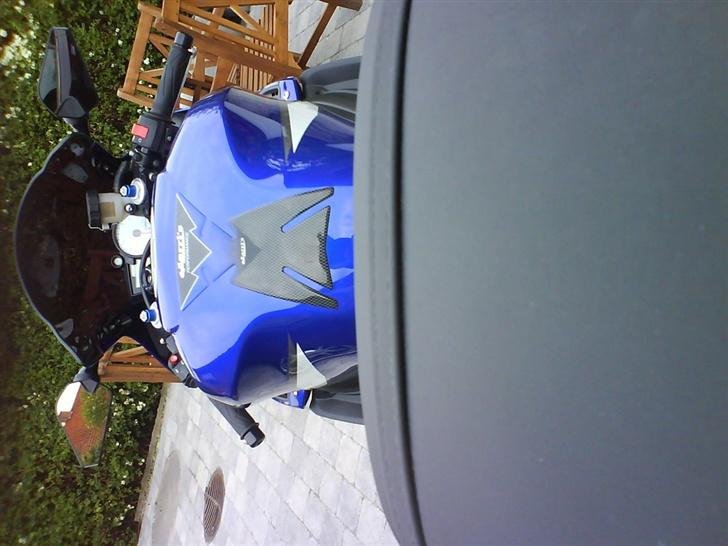 Yamaha YZF R6 billede 11