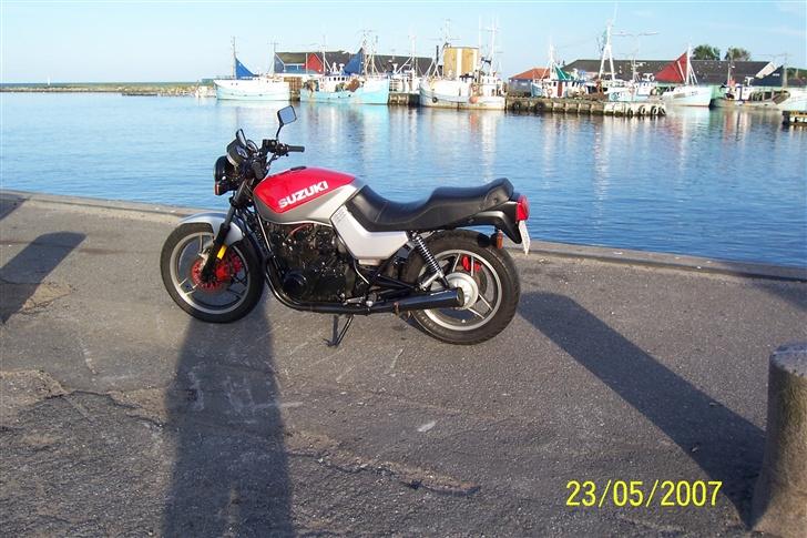 Suzuki Katana 650. SOLGT billede 10