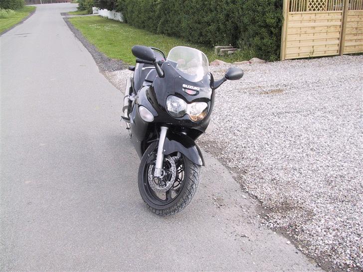 Suzuki gsx750f billede 4