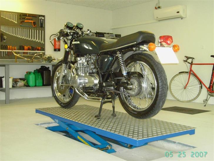 Honda CB 550 F billede 1