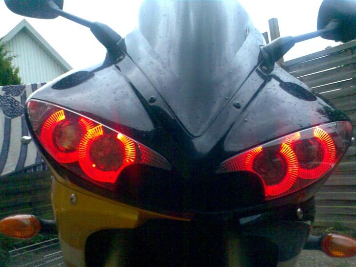 Yamaha *solgt*r46 rossi billede 13