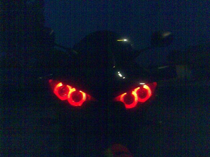 Yamaha *solgt*r46 rossi billede 14