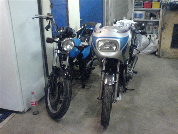 Suzuki Gsx 400F billede 5