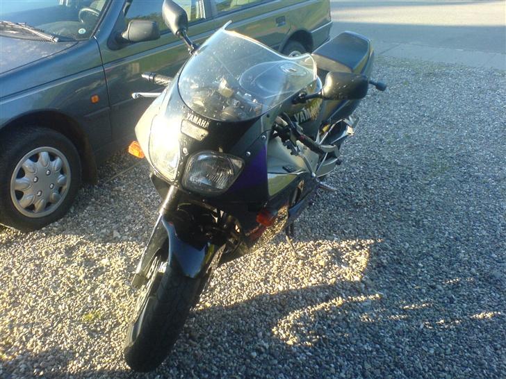 Yamaha Yzf 750 R billede 4