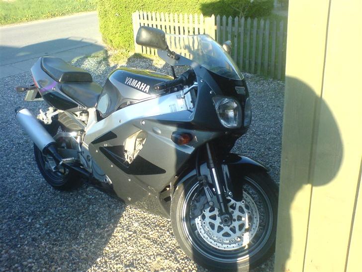 Yamaha Yzf 750 R billede 5