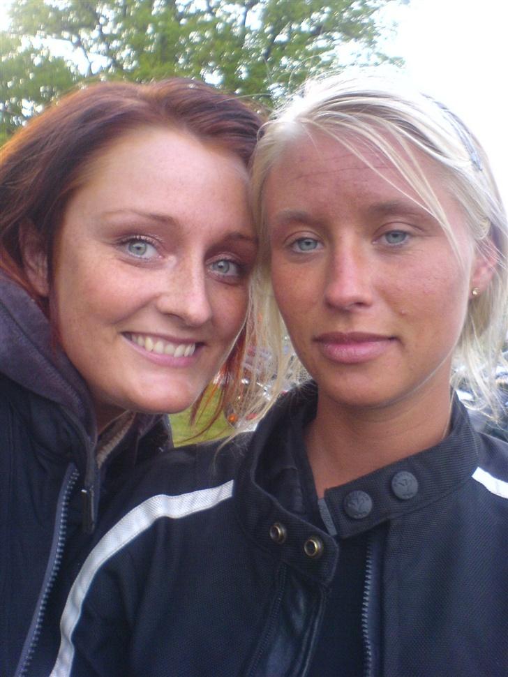 Suzuki sv (solgt) - min veninde og jeg ved Kalø Vig billede 15