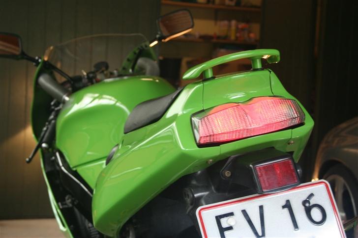 Kawasaki ZXR750 J *solgt* billede 6