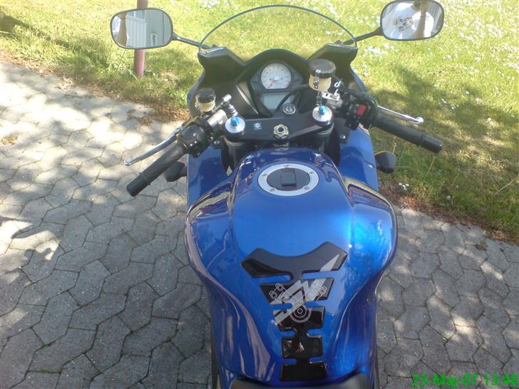 Suzuki sv1000sk7 billede 5