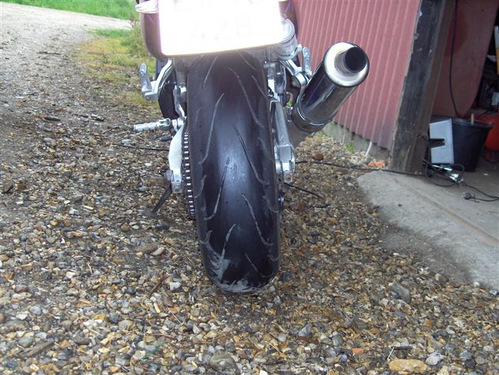 Suzuki GSXR 750 RW billede 10