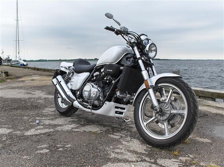 Honda super magna billede 3