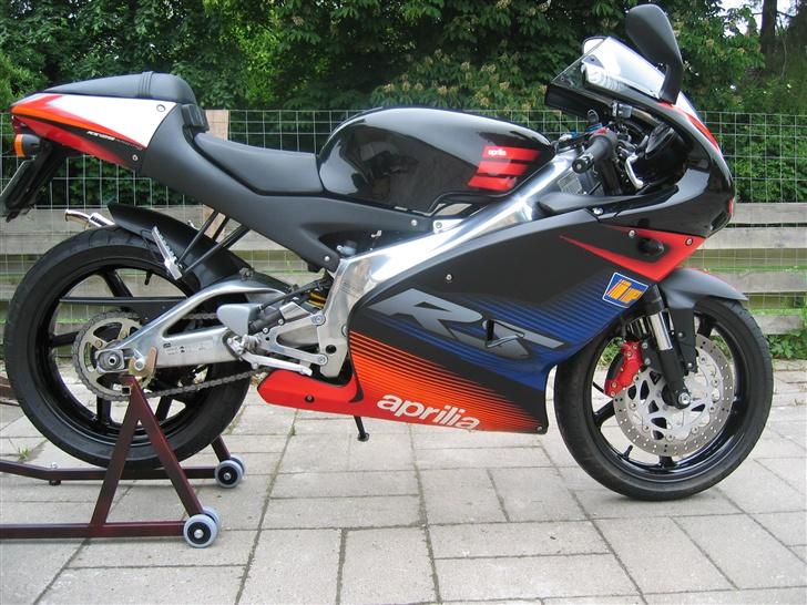Aprilia RS 125 - SOLGT - - Maj ´07 billede 6