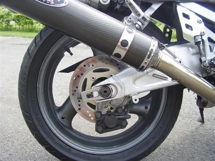 Suzuki gsx R 750 SOLGT billede 11