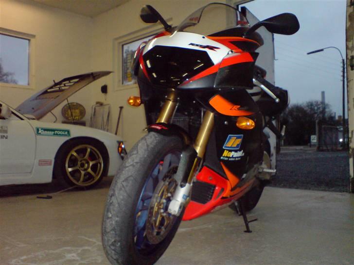 Aprilia RSV mille R **SOLGT** - 2008 ny forlygte, let tonet billede 19