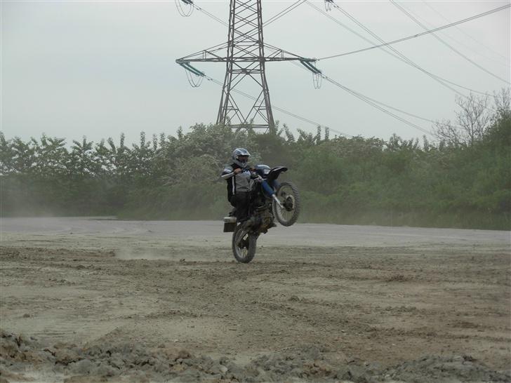 Yamaha tt 350 Solgt - tja hehe brosten fabrik ved karlebo :P billede 1