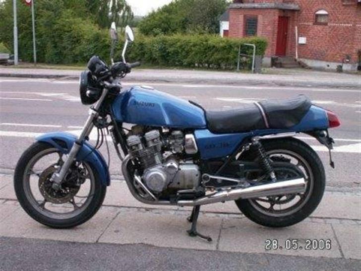 Suzuki GSX 750 E solgt billede 4