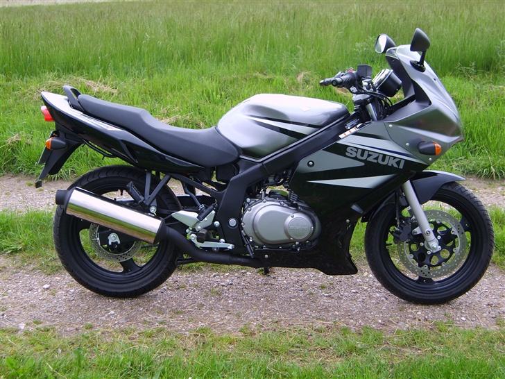 Suzuki GS 500 FK7 billede 1
