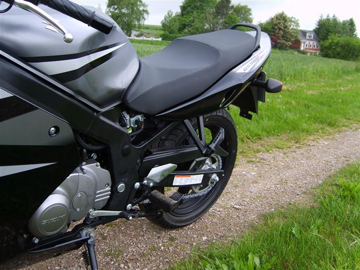 Suzuki GS 500 FK7 billede 2