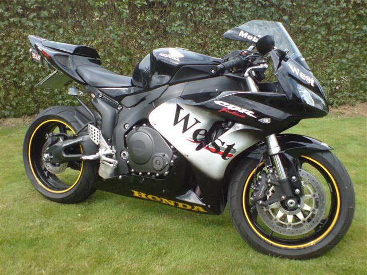 Honda cbr 1000 rr Fireblad billede 2