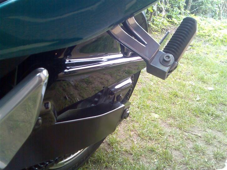 Suzuki RF 600 R billede 11