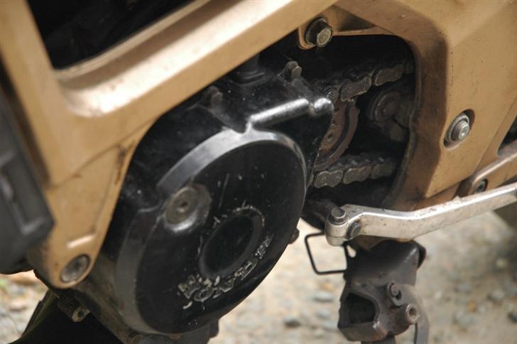 Honda NSR 125F - Den er ikke ligefrem i top stand... billede 2