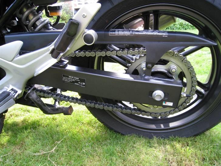 Honda CBF 600 SA [SOLGT] - Check lige den flotte kæde. Helt nyrenset. ;-) billede 6