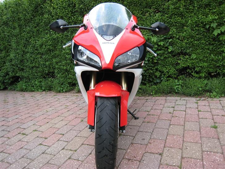 Honda ***SOLGT*** CBR1000RR Tricolor billede 5