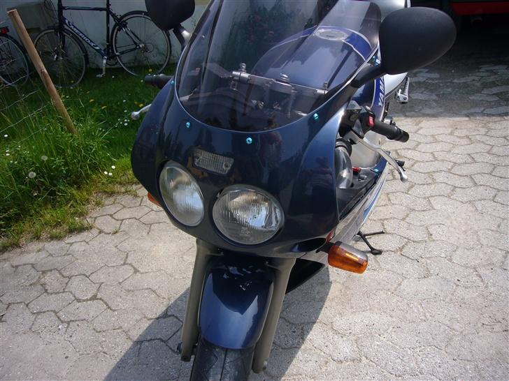 Yamaha FZR 1000 ( solgt ) billede 10