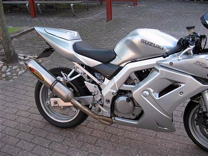 Suzuki sv 650 s (SOLGT) billede 2
