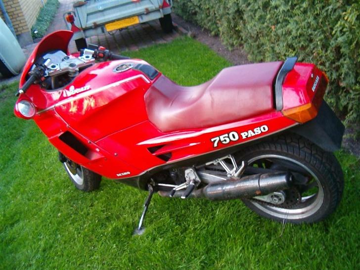 Ducati paso 750 (SOLGT) - billedet er blevet bedre med de rustfri"stønner" ikk billede 5