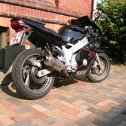 Yamaha FZR 600 - R6 SOLGT