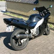 Suzuki RF 600 R *SOLGT*