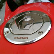 Suzuki GSX-R 250  ** SOLGT **