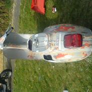 Vespa primera ET3