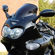 Suzuki GSX 750 F