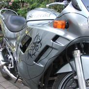 Suzuki gsx 600f