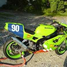 Kawasaki zxr 400