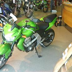 Kawasaki Z750 Solgt