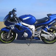 Yamaha YZF R-6