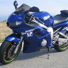 Yamaha YZF R-6