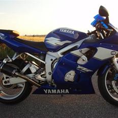 Yamaha YZF R6