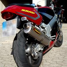 Suzuki GSX-R 750 SRAD * Solgt *