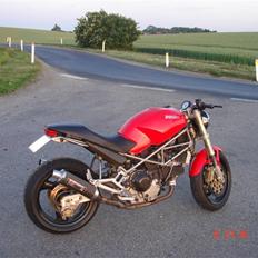 Ducati Monster 900 - SOLGT
