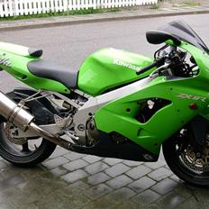 Kawasaki zx9r (Solgt)