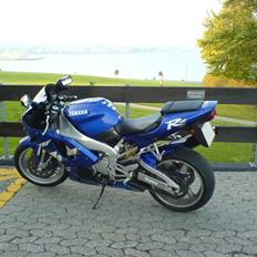 Yamaha YZF R1 +R.I.P.+