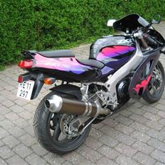 Kawasaki ZXR 750 L  Solgt