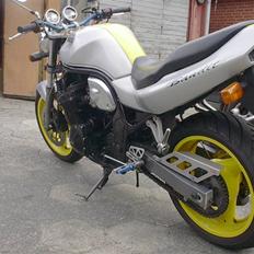 Suzuki GSF 600 Bandit