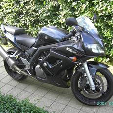 Suzuki sv 650s (solgt)
