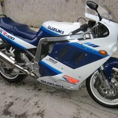 Suzuki GSX-R 1100