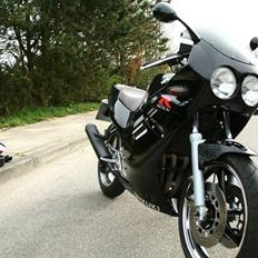 Suzuki GSX-R 250 *Solgt*